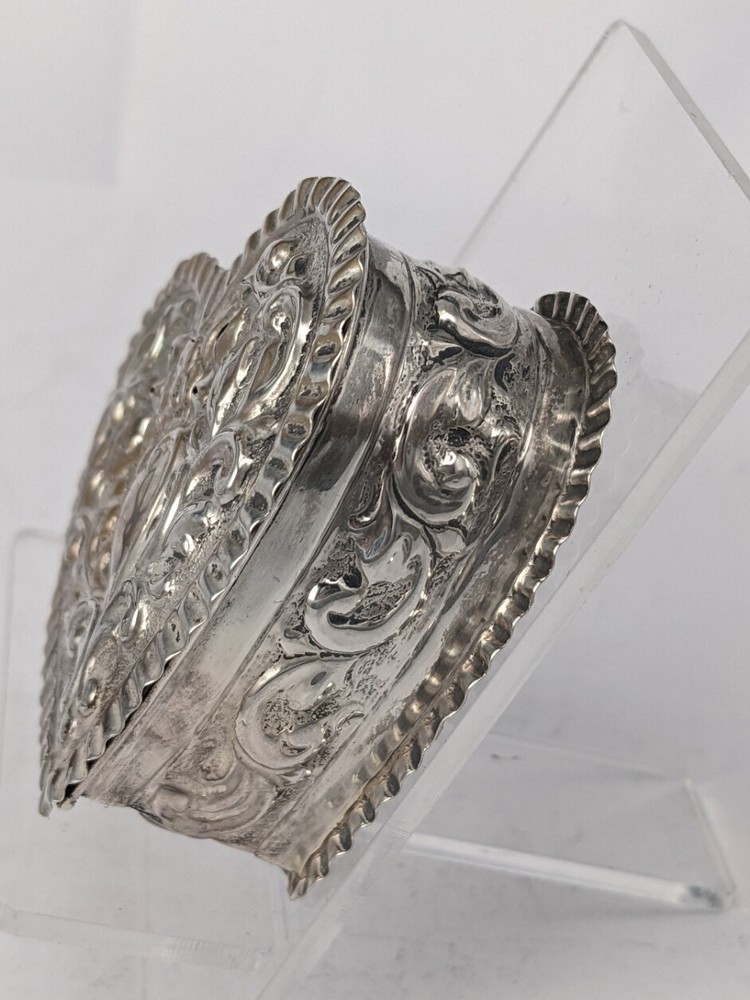 A Victorian solid silver heart shaped box date 1885 Rosenthal, Jacob & Co.