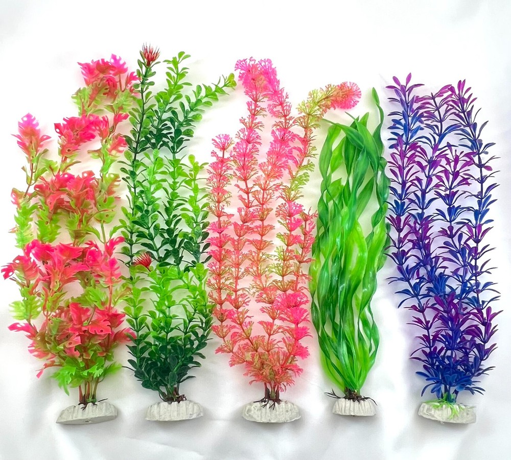 24 Pack Aquarium Artificial Plants - Various Sizes