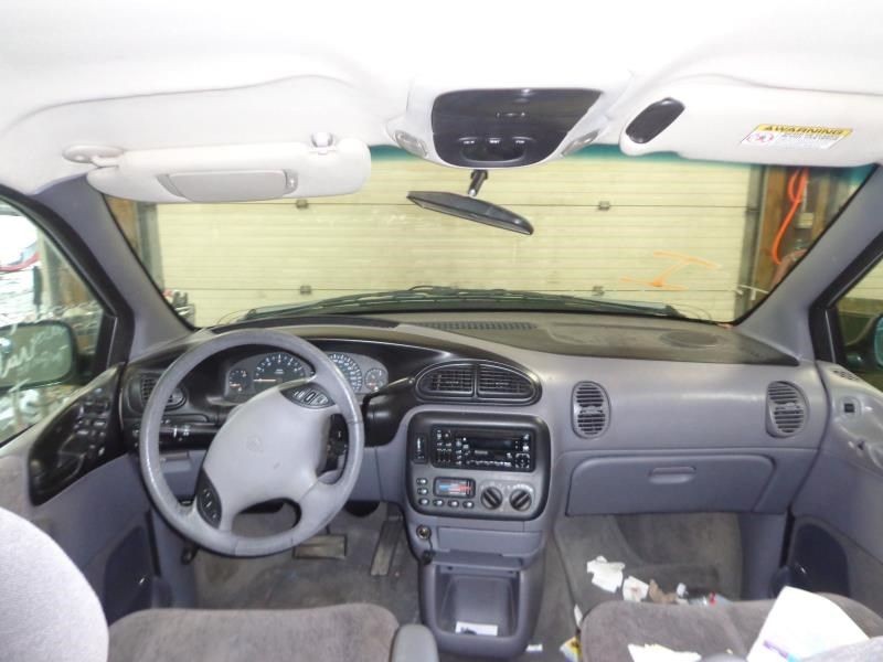 1999 CARAVAN OWNERS MANUAL