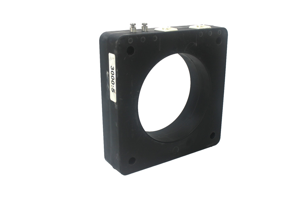Square D 120R-302 Current Transformer 600V