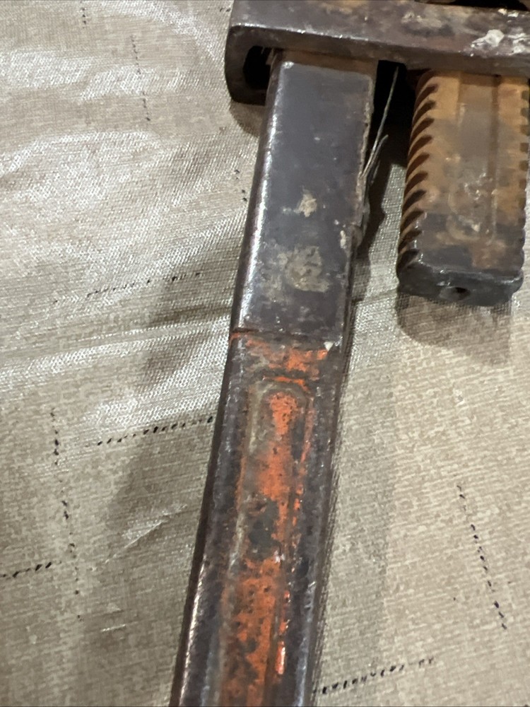 VTG Huge 18” Pipe Wrench Orange Handle #18