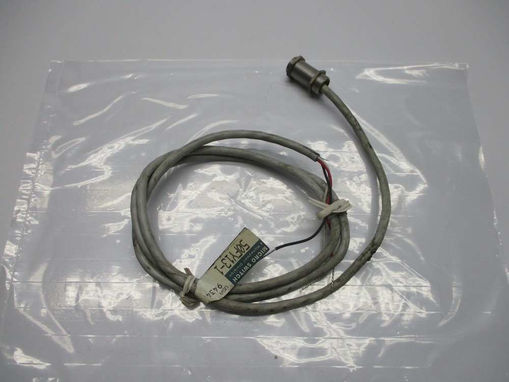 MICROSWITCH 50FY13-1 SENSOR SWITCH (AS PICTURED) NSNP