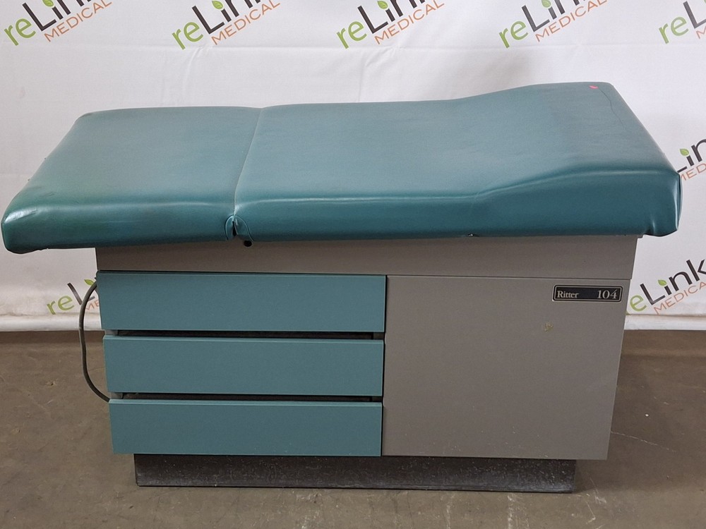 Ritter 104 Exam Table