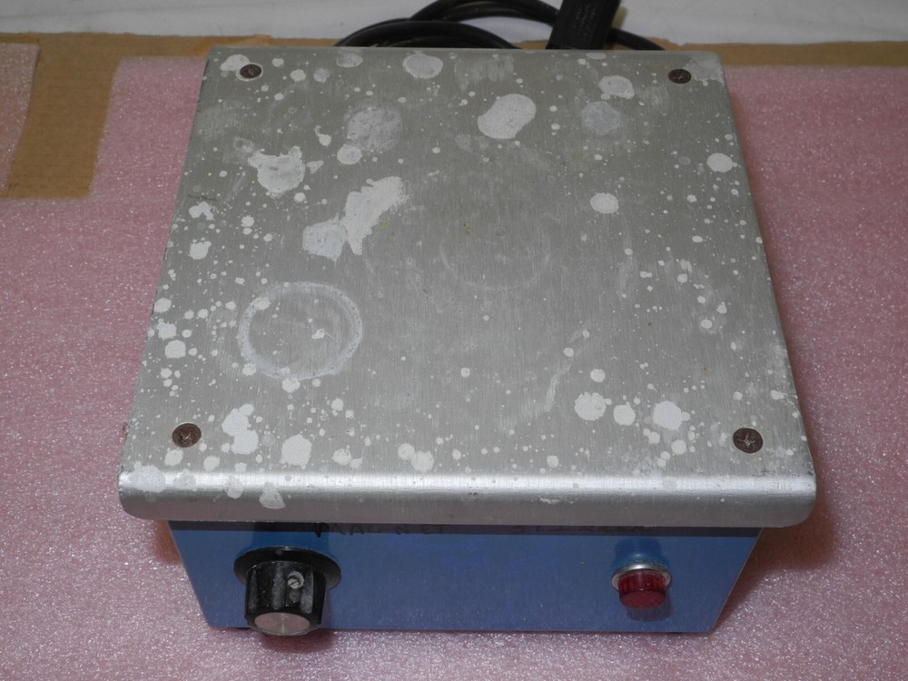 LABORATORY MAGNET STIRRER, WORKING, NO MODEL# TAG OR PART# GENERIC ?
