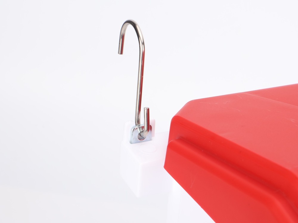 Chicken Waterer, Automatic Chicken Waterer, Poultry Waterer