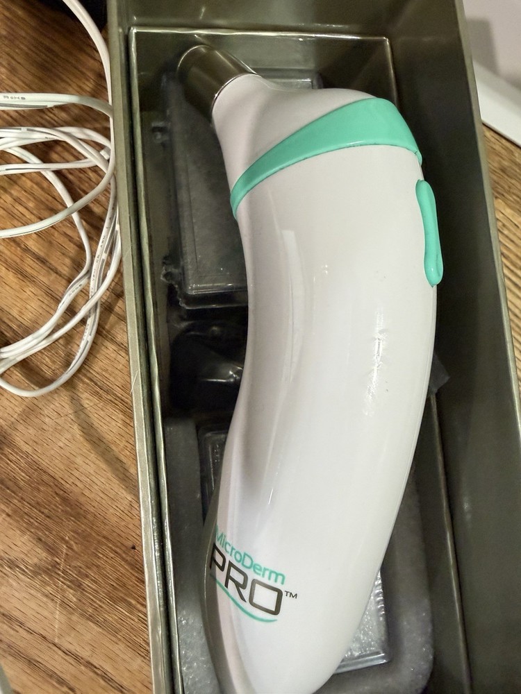 Dermetix Personal MicroDerm PRO 360 Microdermabrasion Tool Open Box Tested
