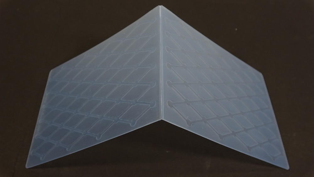 Lifestyle Crafts Quickutz Embossing Folder Diamonds & Dots