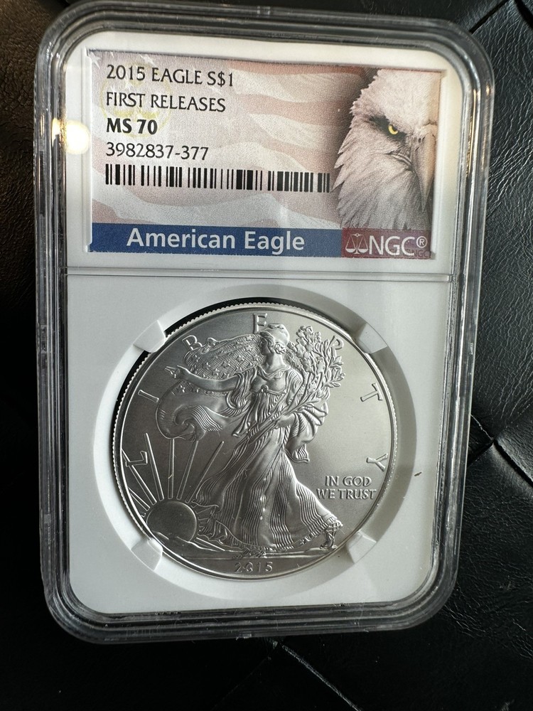 2015 $1 Silver American Eagle NGC MS70 First Releases - Eagle facing forward !
