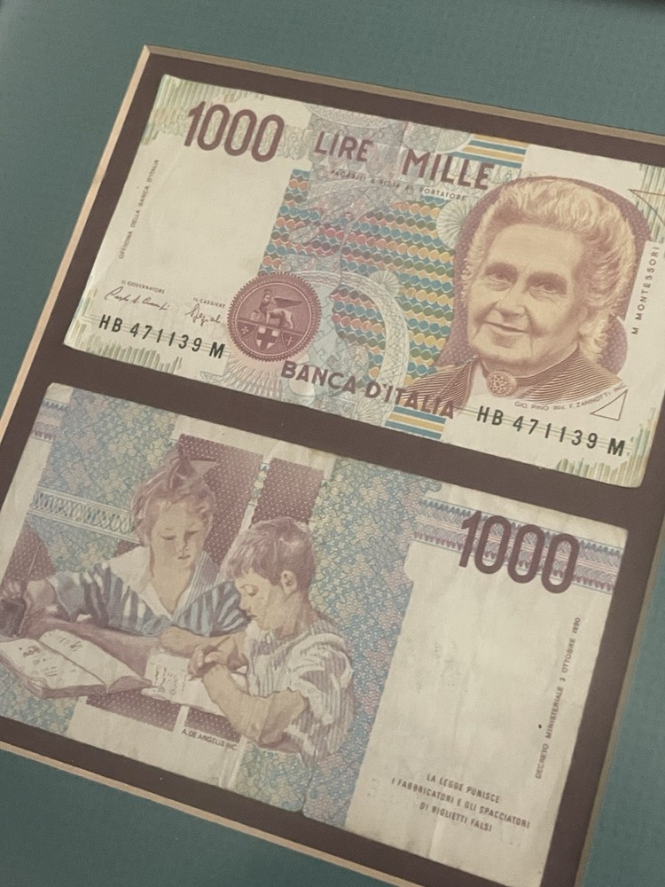 2 Italian lire notes