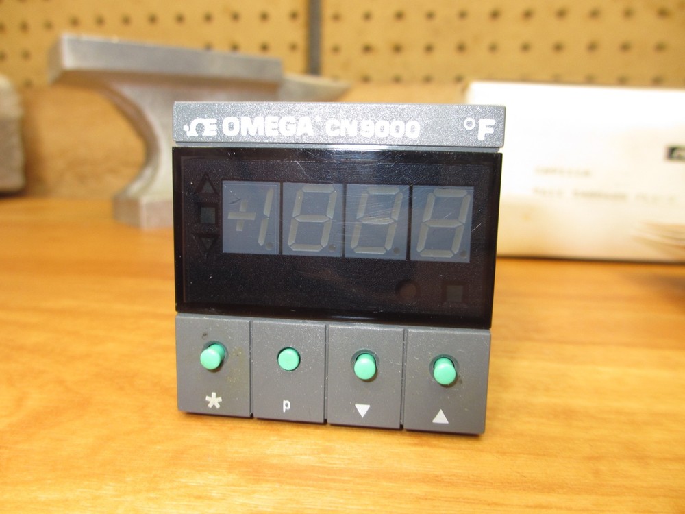 Omega CN9111 *USED* Temperature Controller CN9000