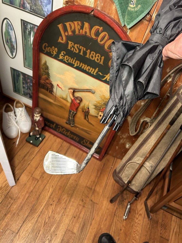Vintage Golf Umbrella. Fully Functional
