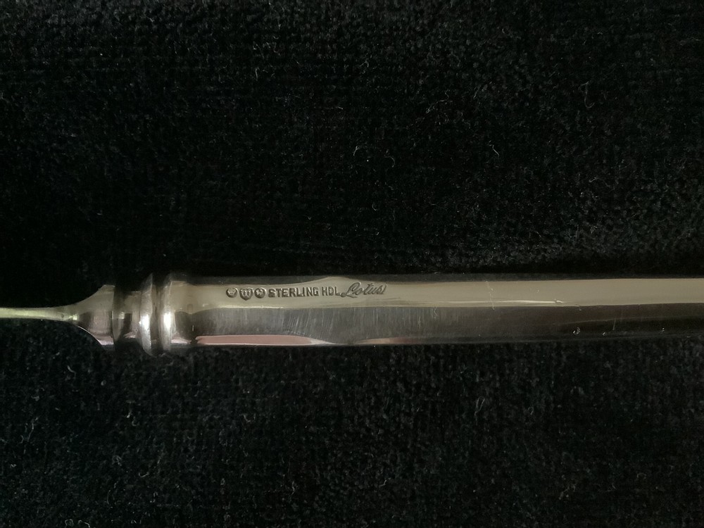 Wallace LOTUS pie server - NM