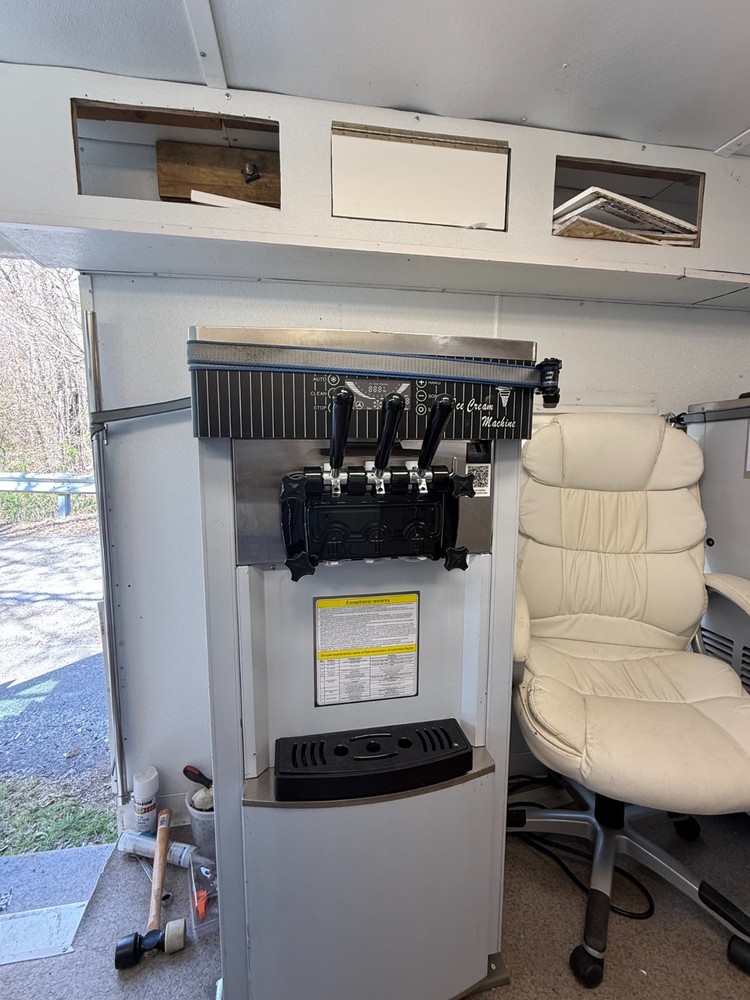 1986 ice cream motor home