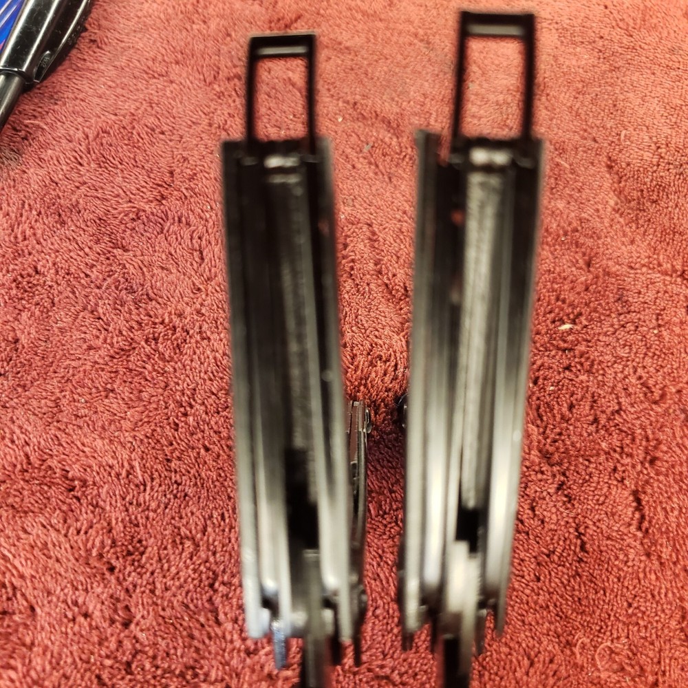 Lot of 2 Gerber Multi Tool Dime multiplier Black read