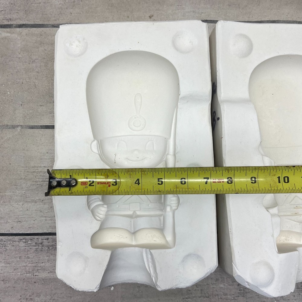 Boyer Ceramic Casting Mold Drummer Boy Royal Guard #62