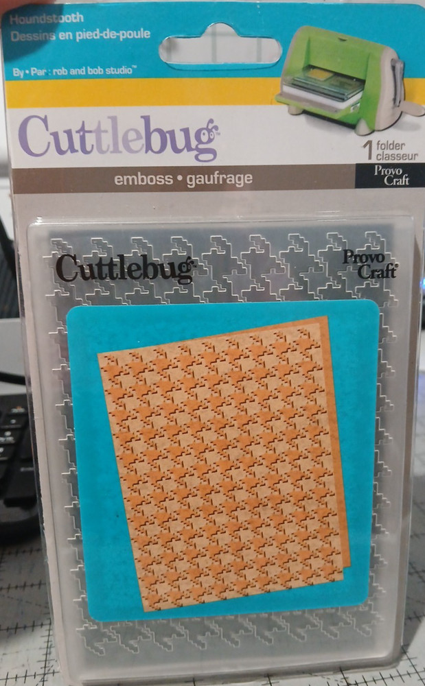 Houndstooth Cuttlebug Universal Embossing Folder 37-1167