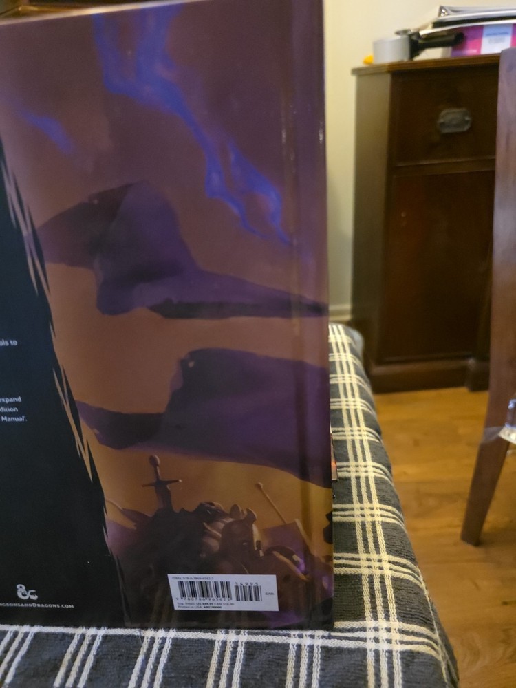 Dungeons and Dragons Dungeon Master's Guide Book