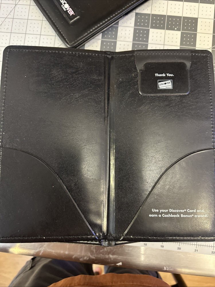 9- Used Double Panel Discover CHECK Books PRESENTERS RESTAURANT