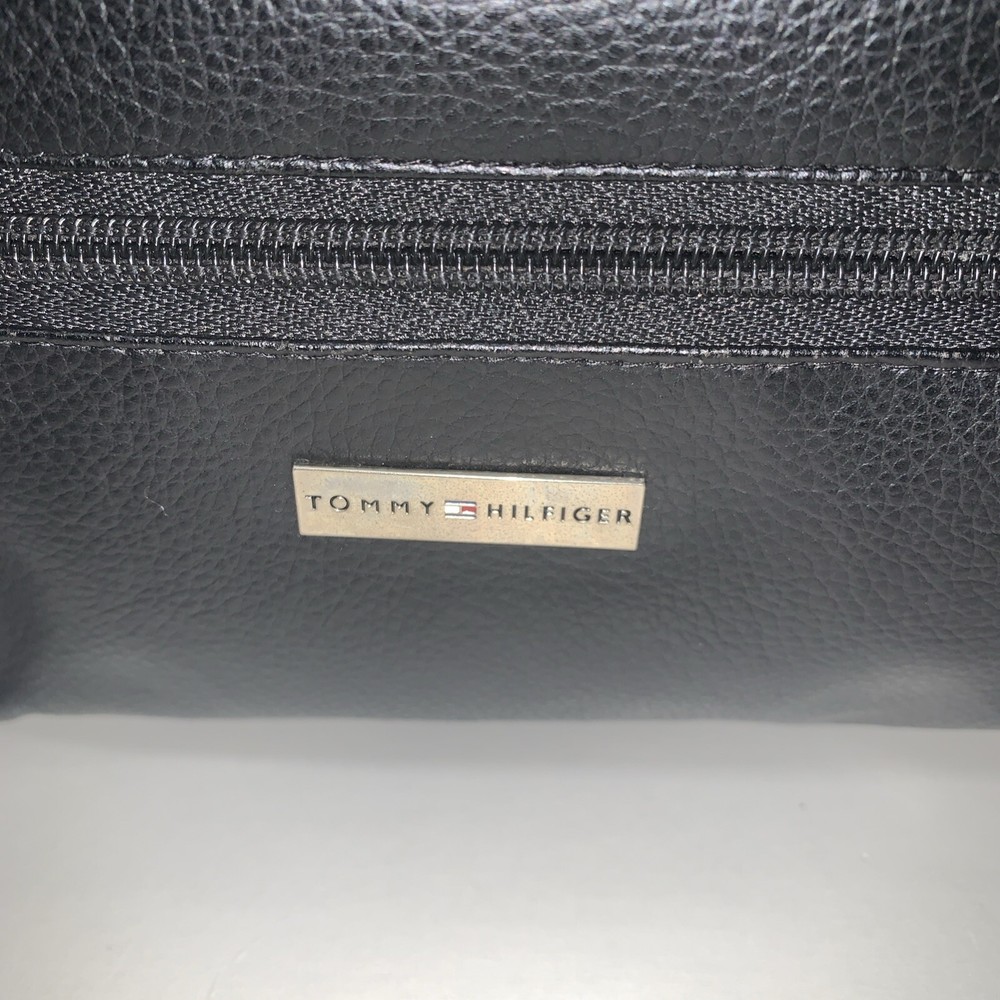 Tommy Hilfiger Small Hang Bag