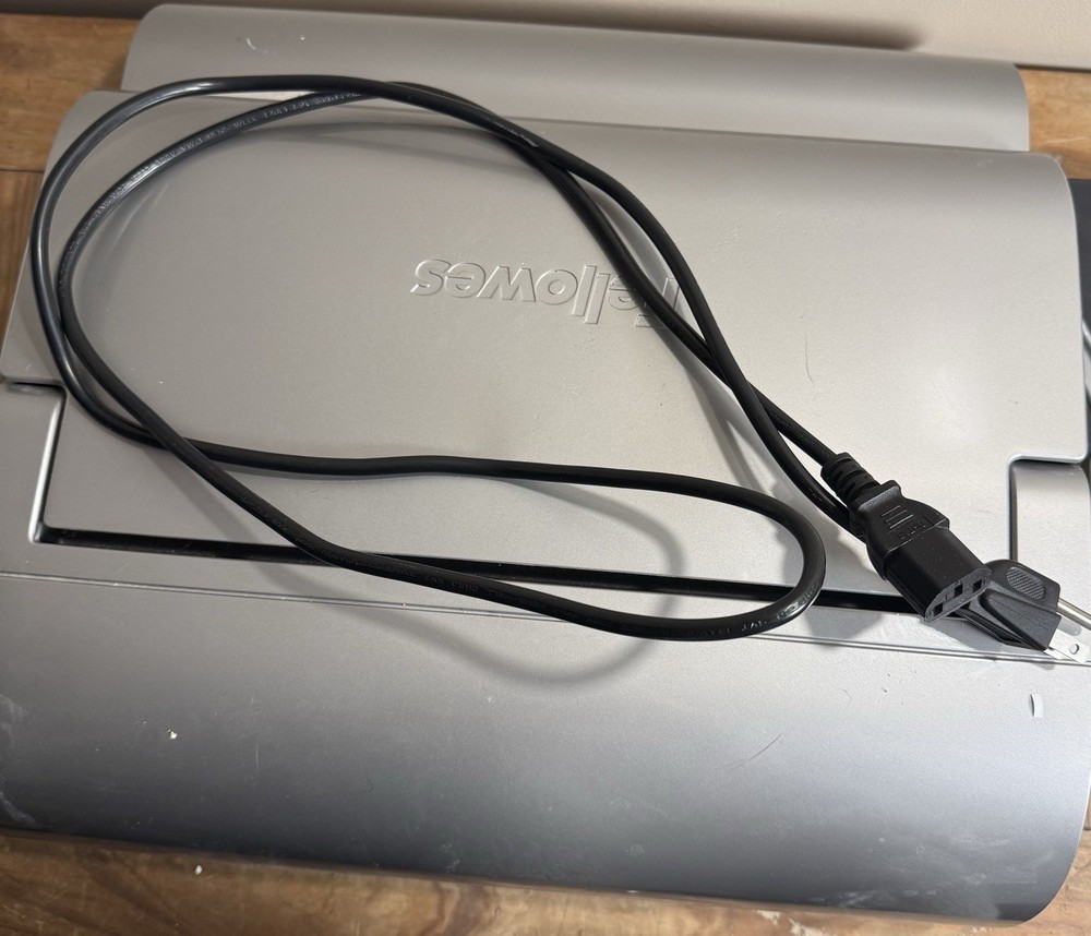 Fellowes Quasar E500 Electric Binding Machine - 52169