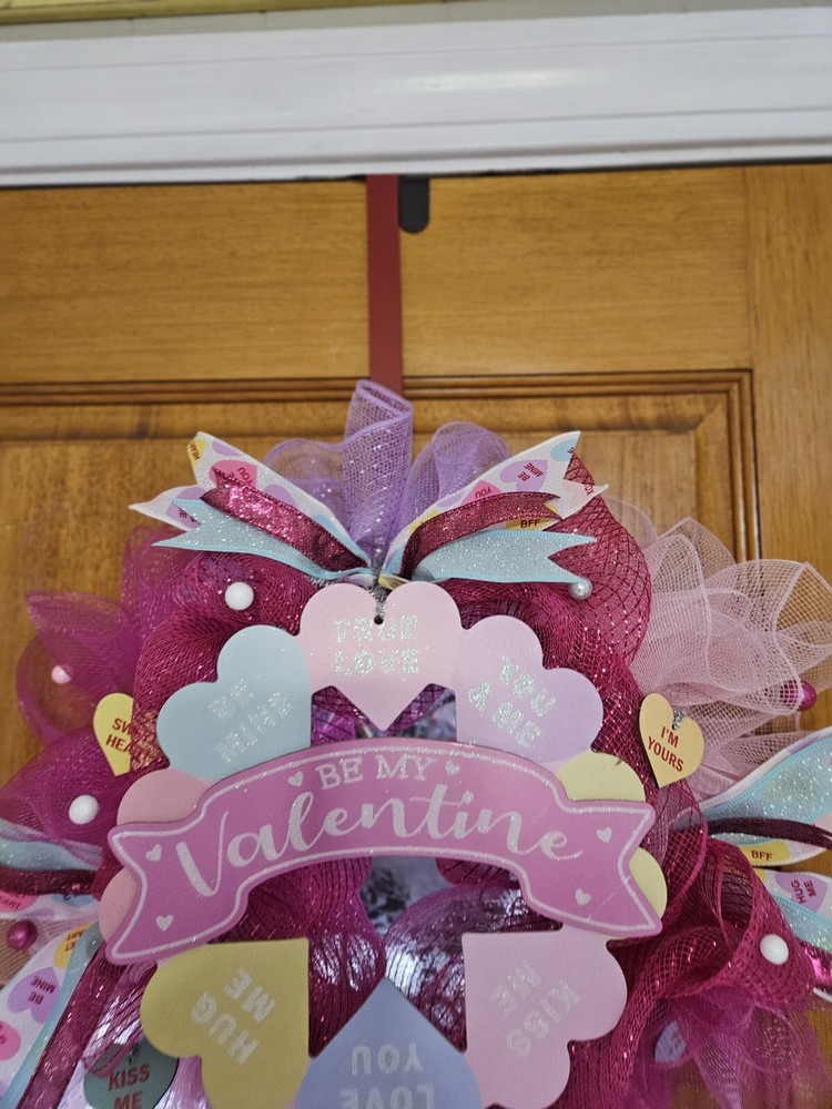 Valentine’s Day Deco Mesh Wreath