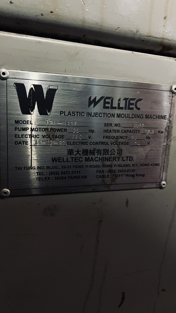 Welltec 175 Ton injection molding machine