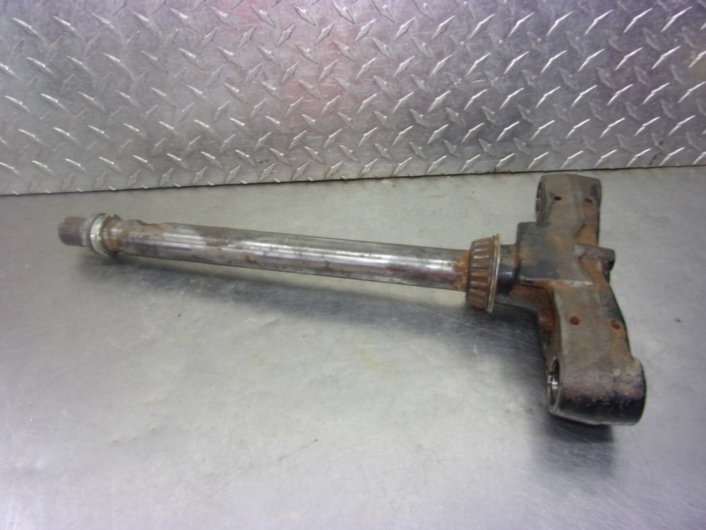 932 B PIAGGIO BV 200 2003 OEM T-SHAPED FORK LOWER