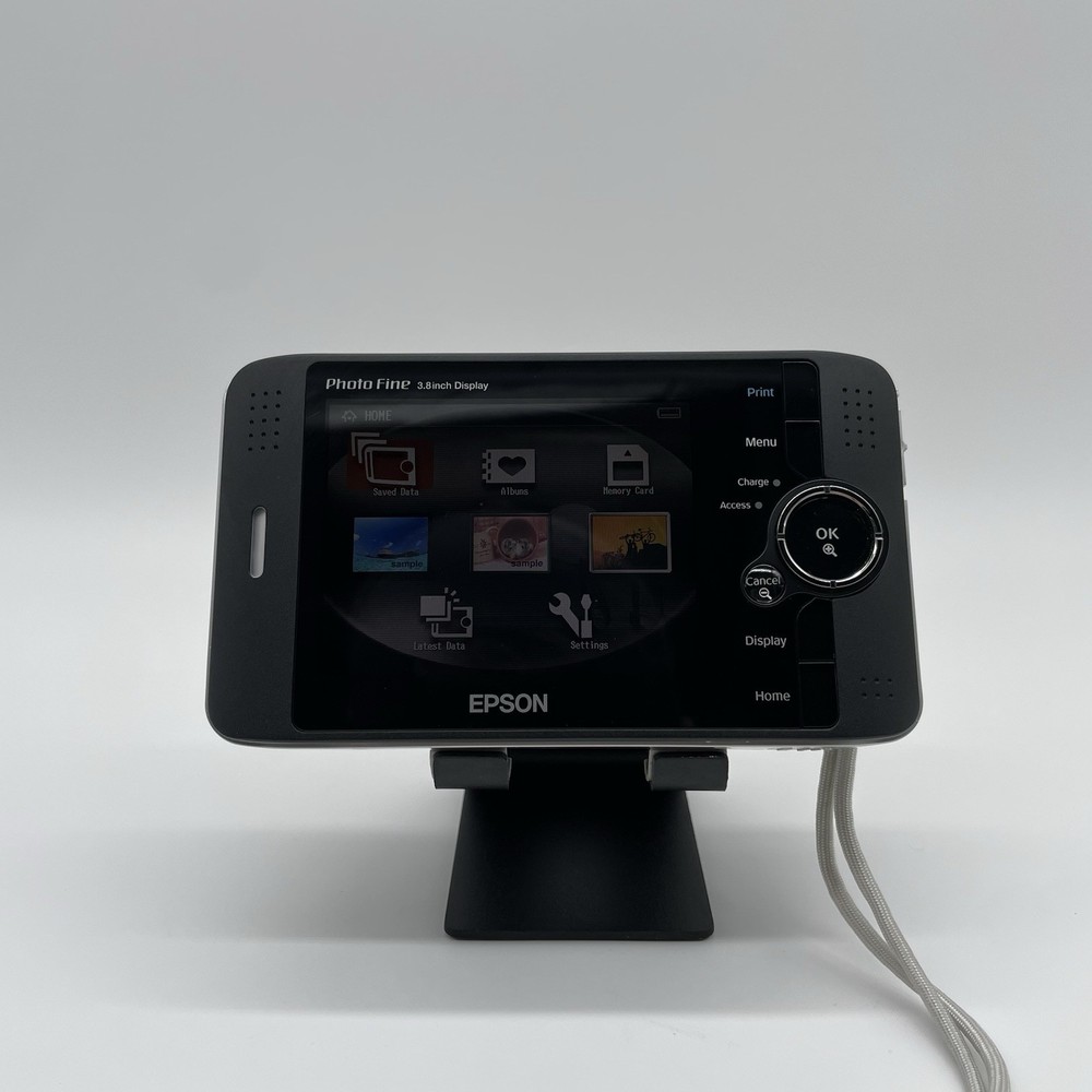 EPSON P-2000 Photo Fine Multimedia Storage Viewer w/ 3.8" Display Bundle