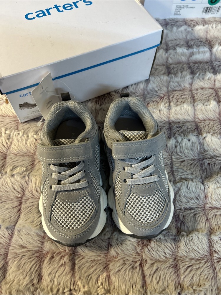 Carter’s Boy Gray Sneakers Size 7. New