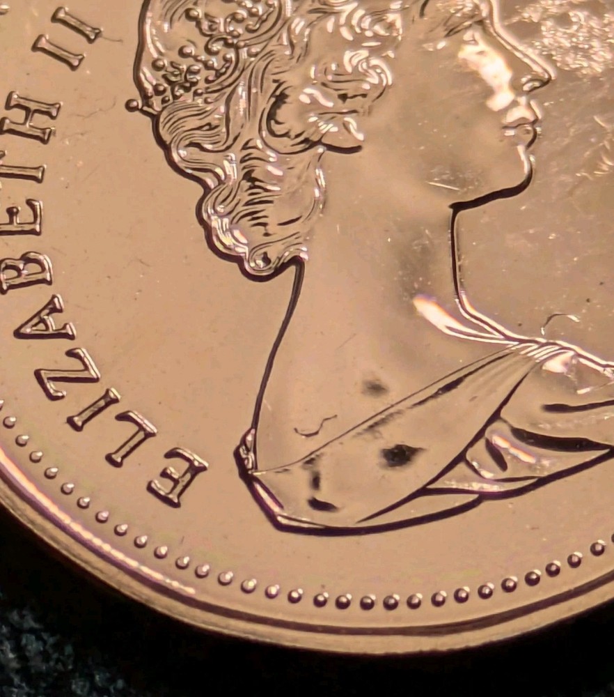 1987 1c Canada Cent Bu + DIE CRACK ERROR 2 Small Break Uncirculated +