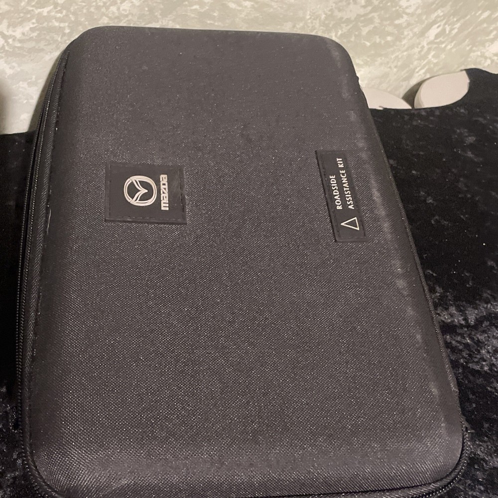 MAZDA GENUINE ROADSIDE ASSISTANCE KIT OEM ITEMS