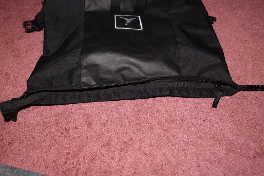 Jordan Duffle Bag Backpack - Black