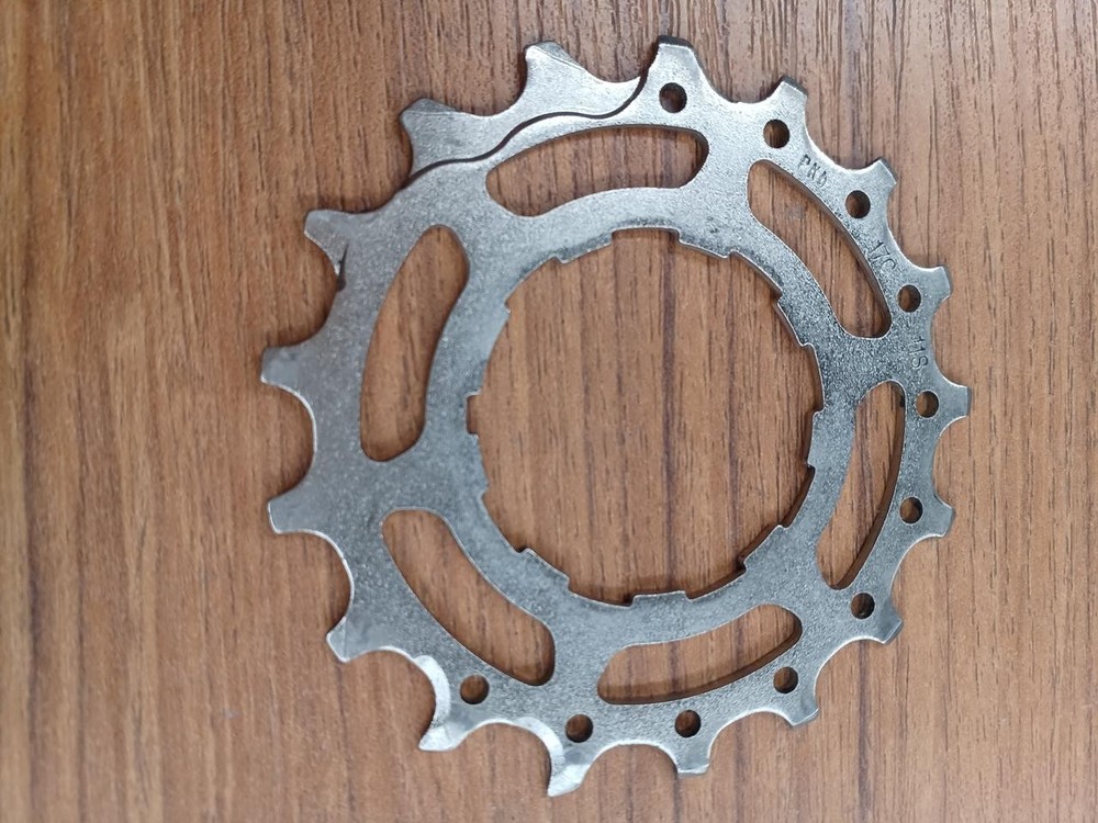 CS-R8000 Sprocket