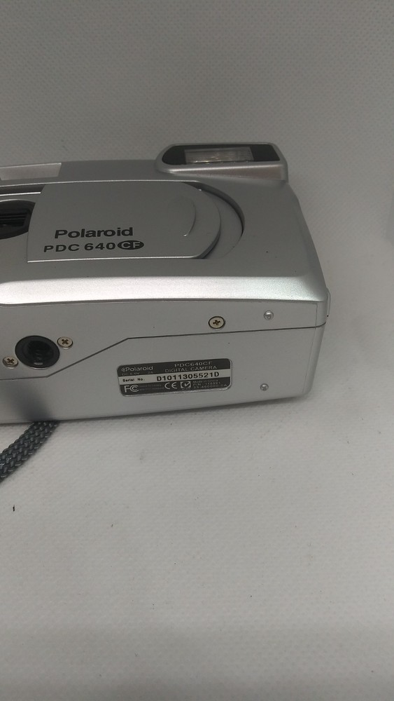Polaroid PDC 640 CF UNTESTED feature card BOOK AND BLACK CASE