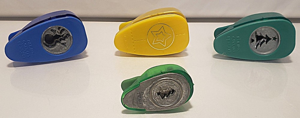 EK Success Punches Christmas set