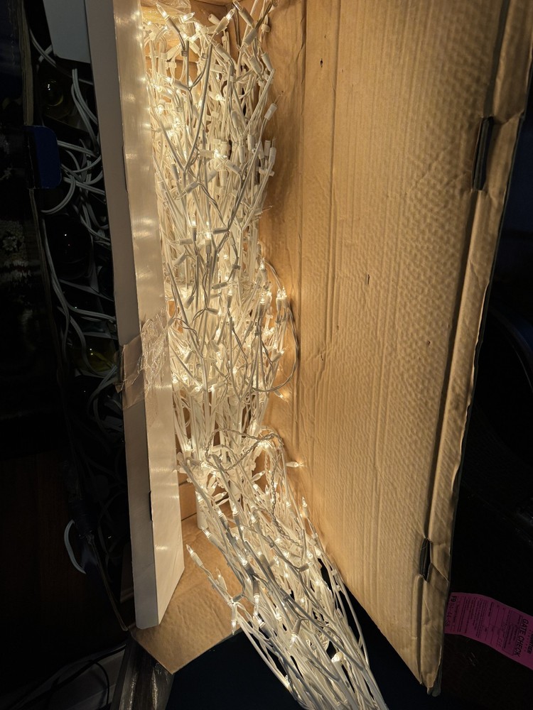 Holiday Time 6ft Lighted Wire Tree - MISSING BASE