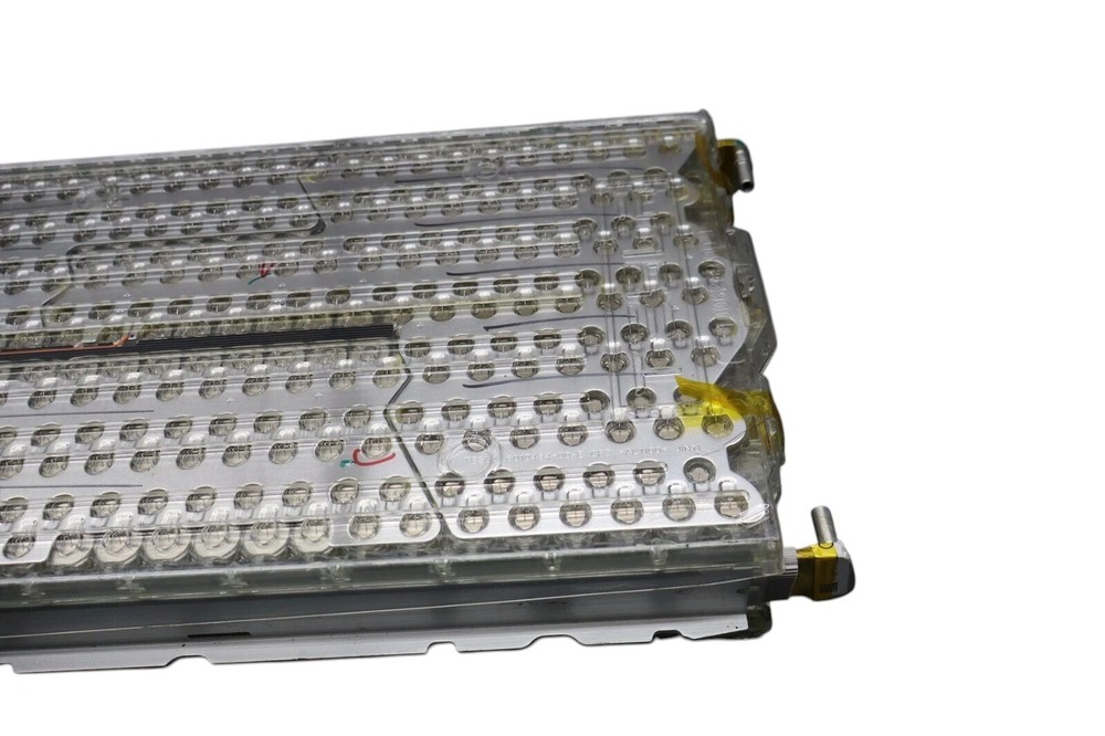 12-15 Tesla Model S MS Battery Pack Module Solar Cell Assembly 1009312-00-D Oem