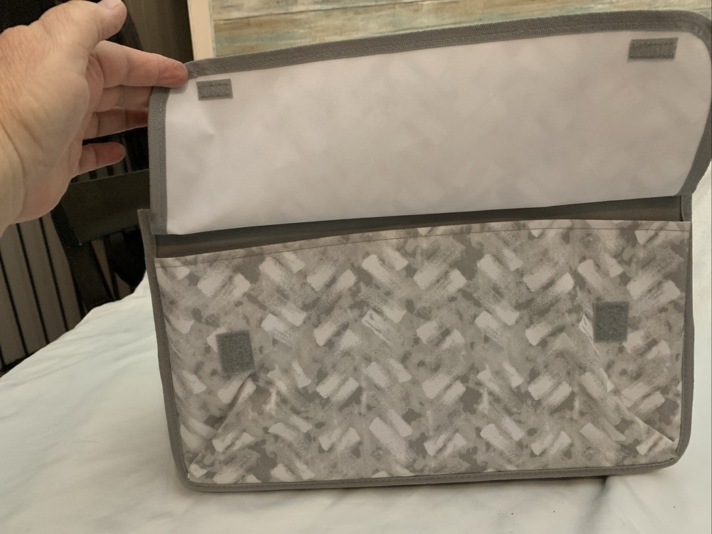 Thirty One Double duty caddy gray and white pattern New No Tags
