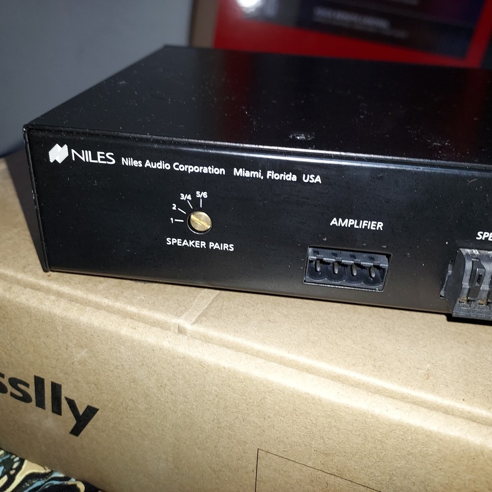 Niles Ssvc-2 Stereo Speaker Selector