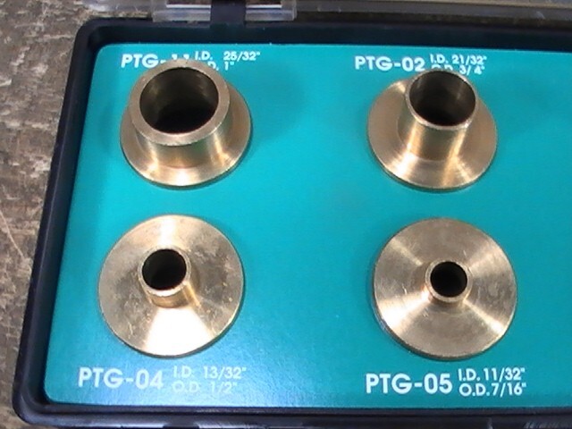 PORTER CABLE (9) PC UNBRANDED TEMPLATE GUIDE KIT PRE-OWNED