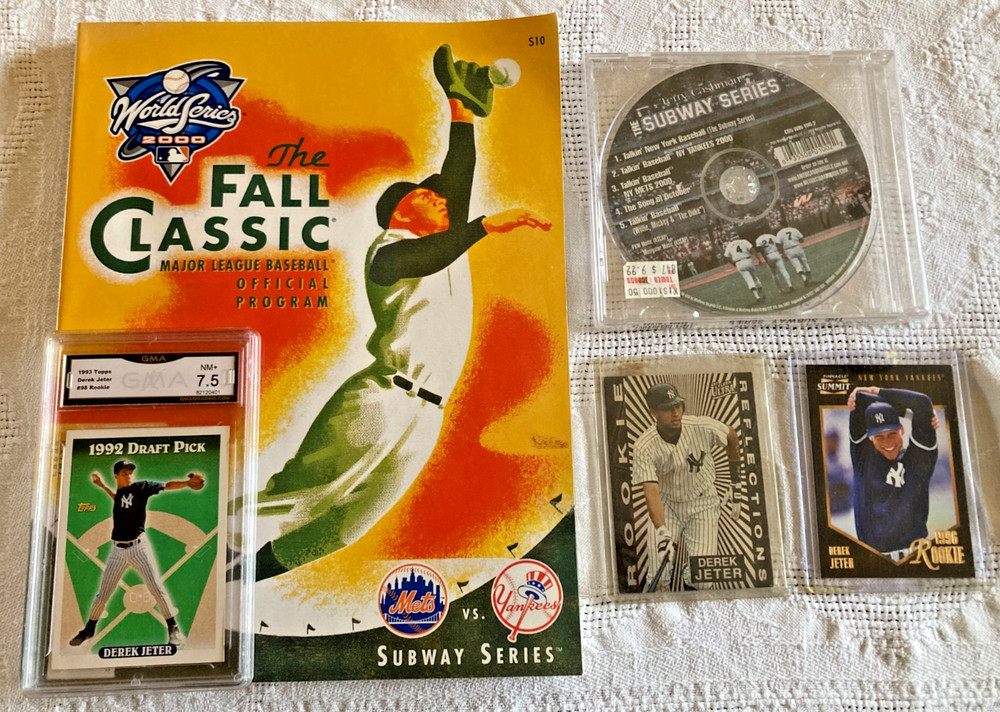 Yankees 2000 MLB World Series Program & CD w/ 1993 Topps #98 Derek Jeter Rookie