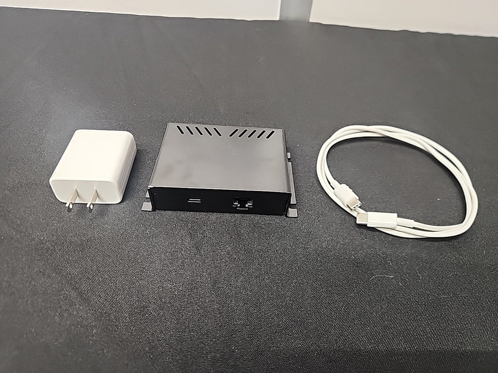Khadas Single Board Computer VIM3 V13 in Metal Case