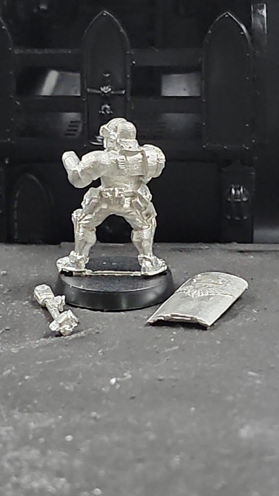 OOP Warhammer 40k Adeptus Arbites Enforcer Necromunda Kill Team - Metal