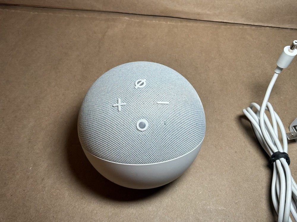 Amazon Echo Dot 5th Gen Smart Speaker White C2N6L4 Tested