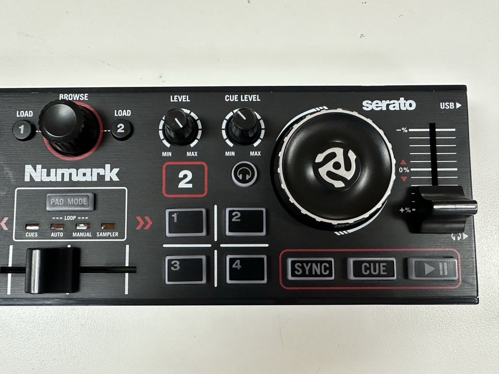 Dj Controller Numark DJGO2 Serato DJ