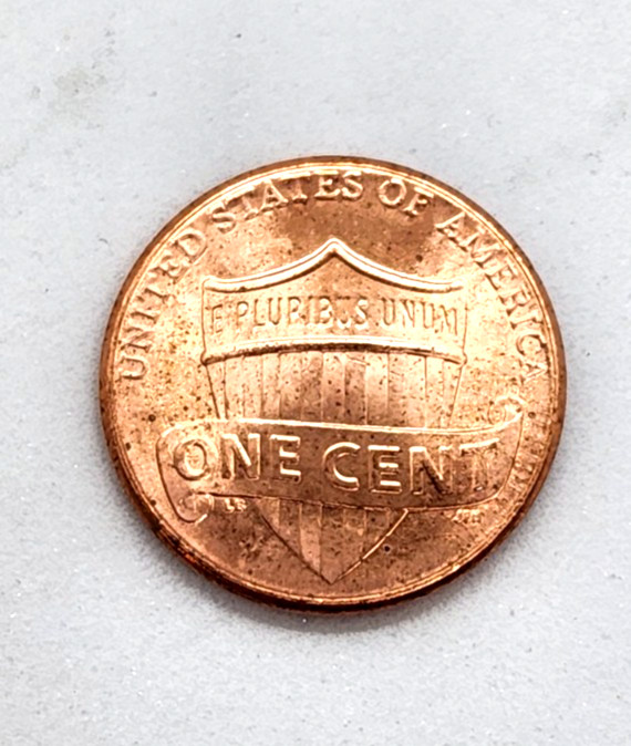 2024 P Lincoln Shield Cent Struck Thru Grease Error - Weak L - Liberty BU