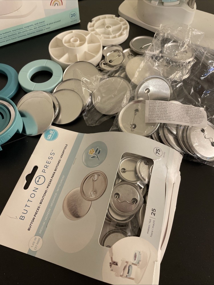 Button Press - We R Memory Keepers Kit IN ORIGINAL BOX