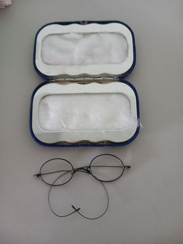 Antique Glasses With Case 1920's