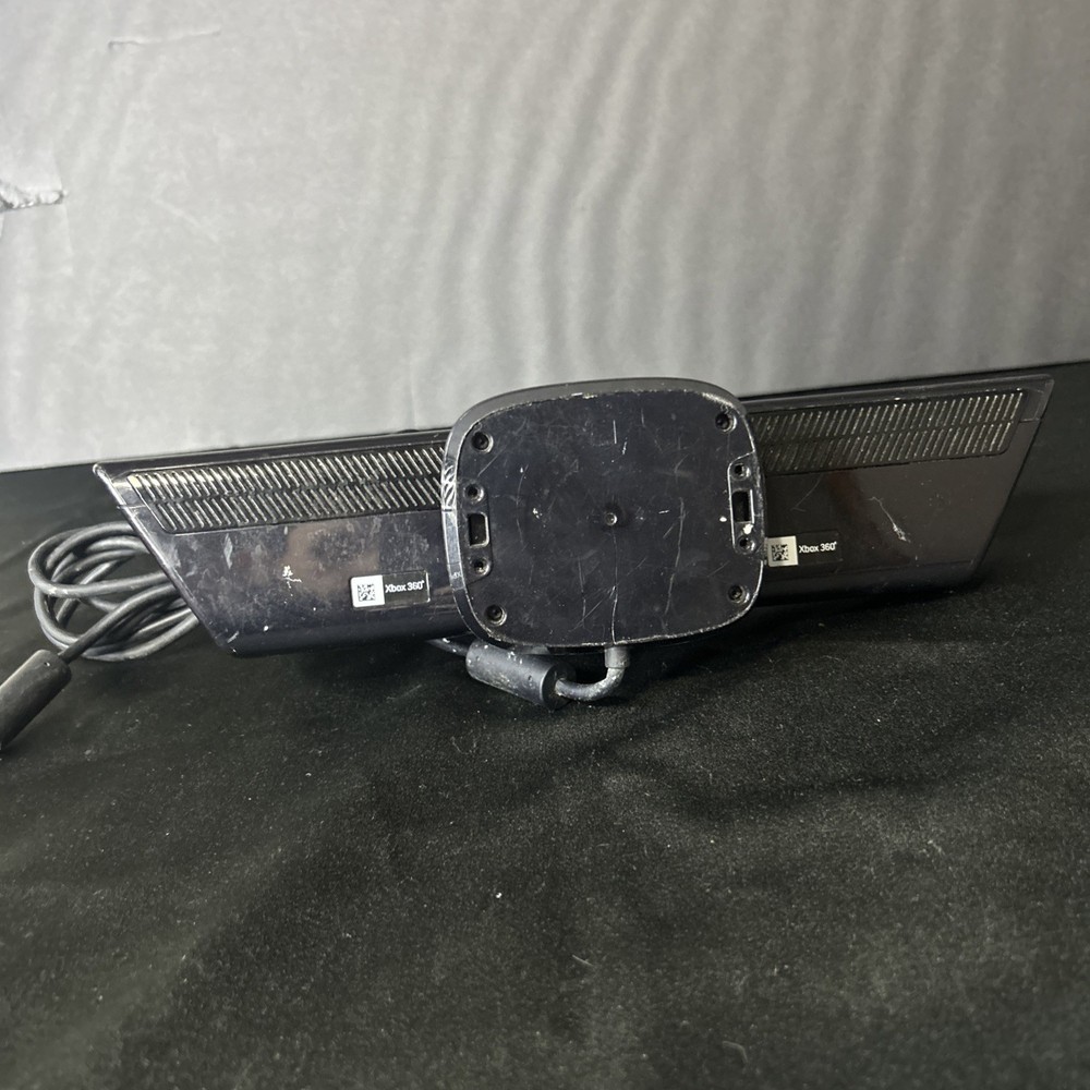 Microsoft Xbox 360 Kinect Sensor Bar Model 1414 Black Untested