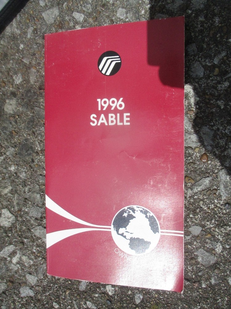 1996 Sable Owner's Manual w/Case